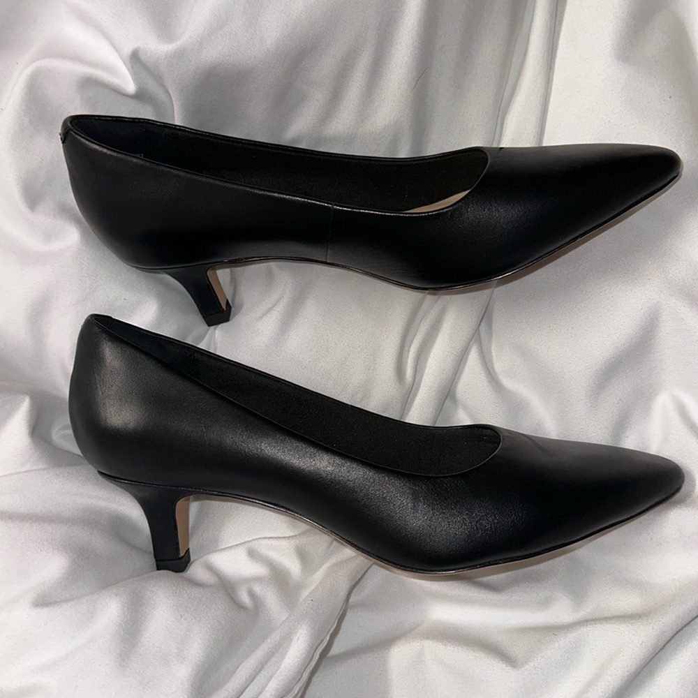New Clark’s 1” Kitten Heel - Shondrah Jade - 8US